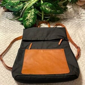 DSW BACKPACK BLACK CANVAS W BROWN VEAGAN LEATHER STRAPS AND OUTER ZIPPER POUCH 🆕